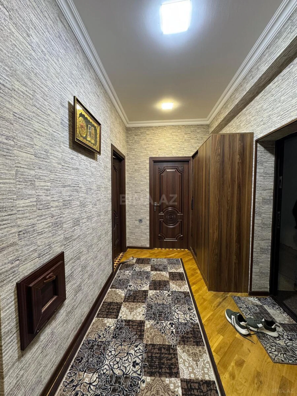 Satılır 2 otaqlı mənzil 78 m²