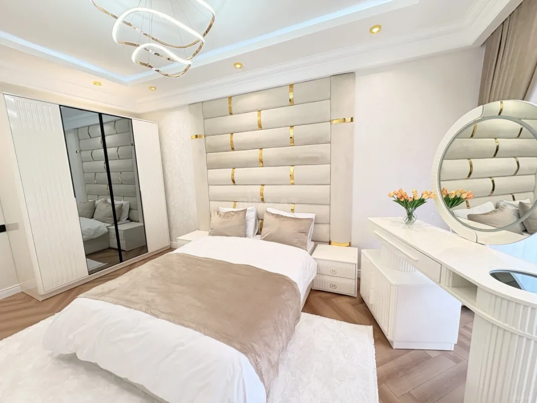 Satılır 3 otaqlı mənzil 100 m²