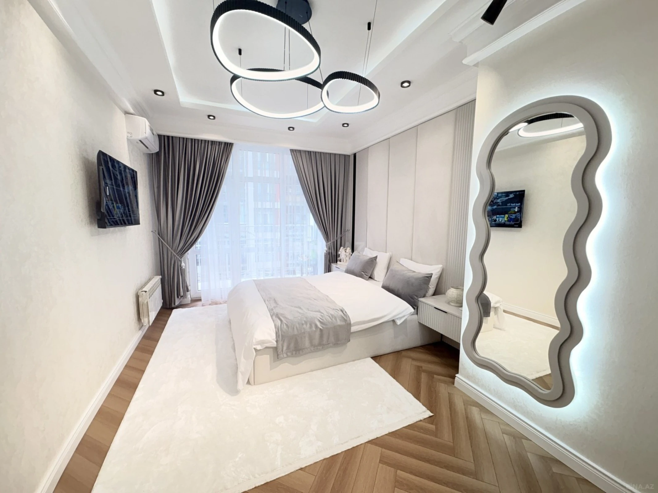 Satılır 3 otaqlı mənzil 100 m²