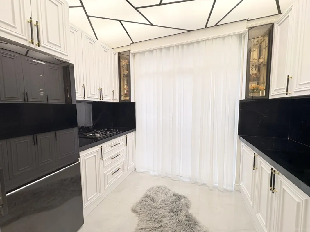 Satılır 3 otaqlı mənzil 100 m²