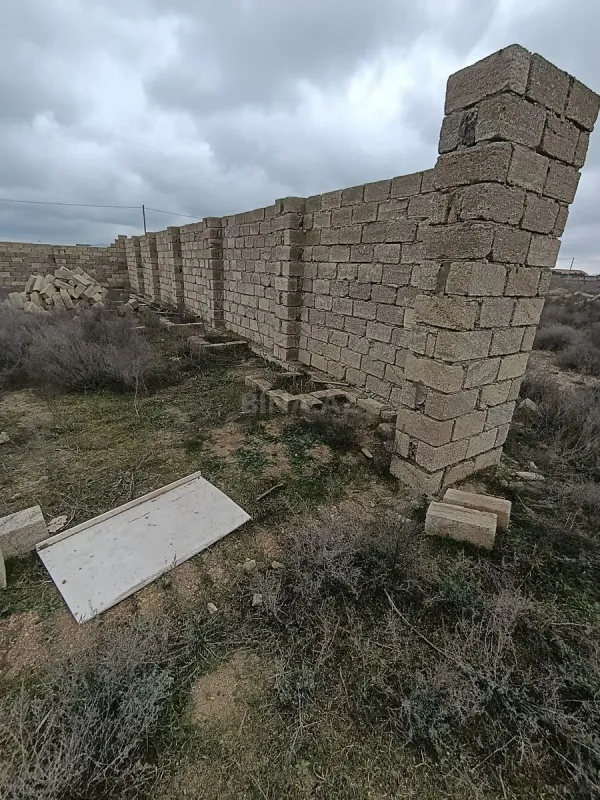 Satılır torpaq sahəsi 100 m²