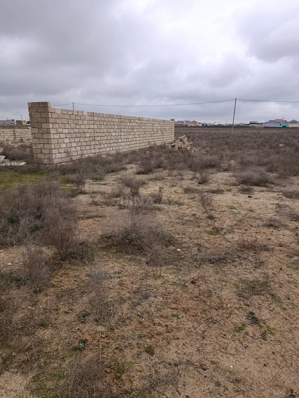 Satılır torpaq sahəsi 100 m²