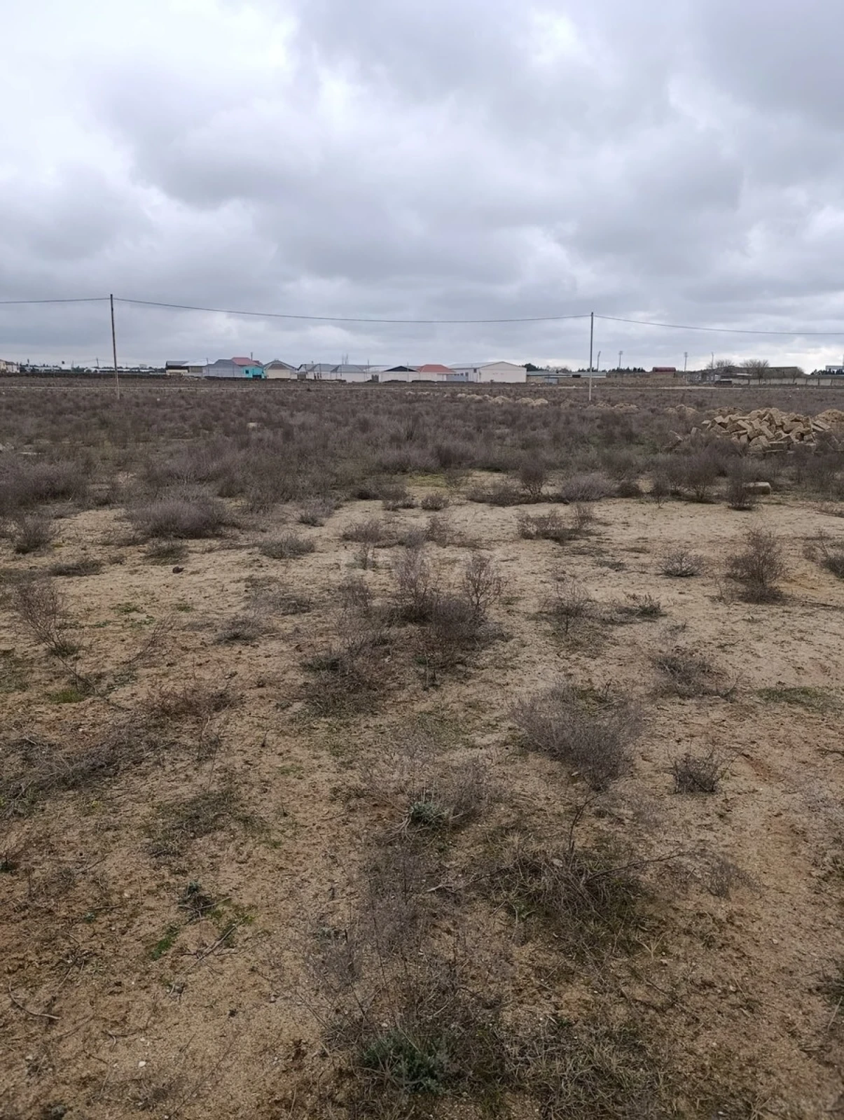 Satılır torpaq sahəsi 100 m²