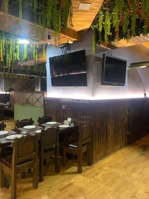 Kirayə verilir obyekt 300 m²