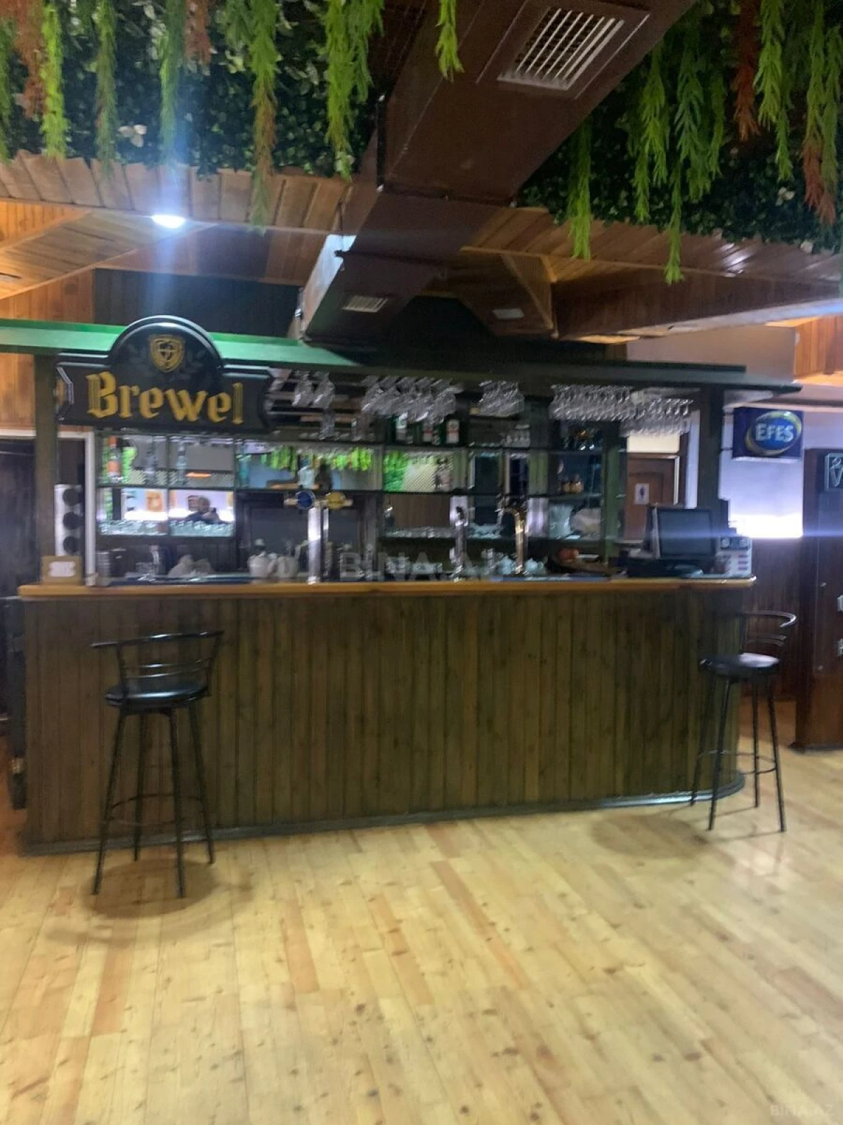 Kirayə verilir obyekt 300 m²