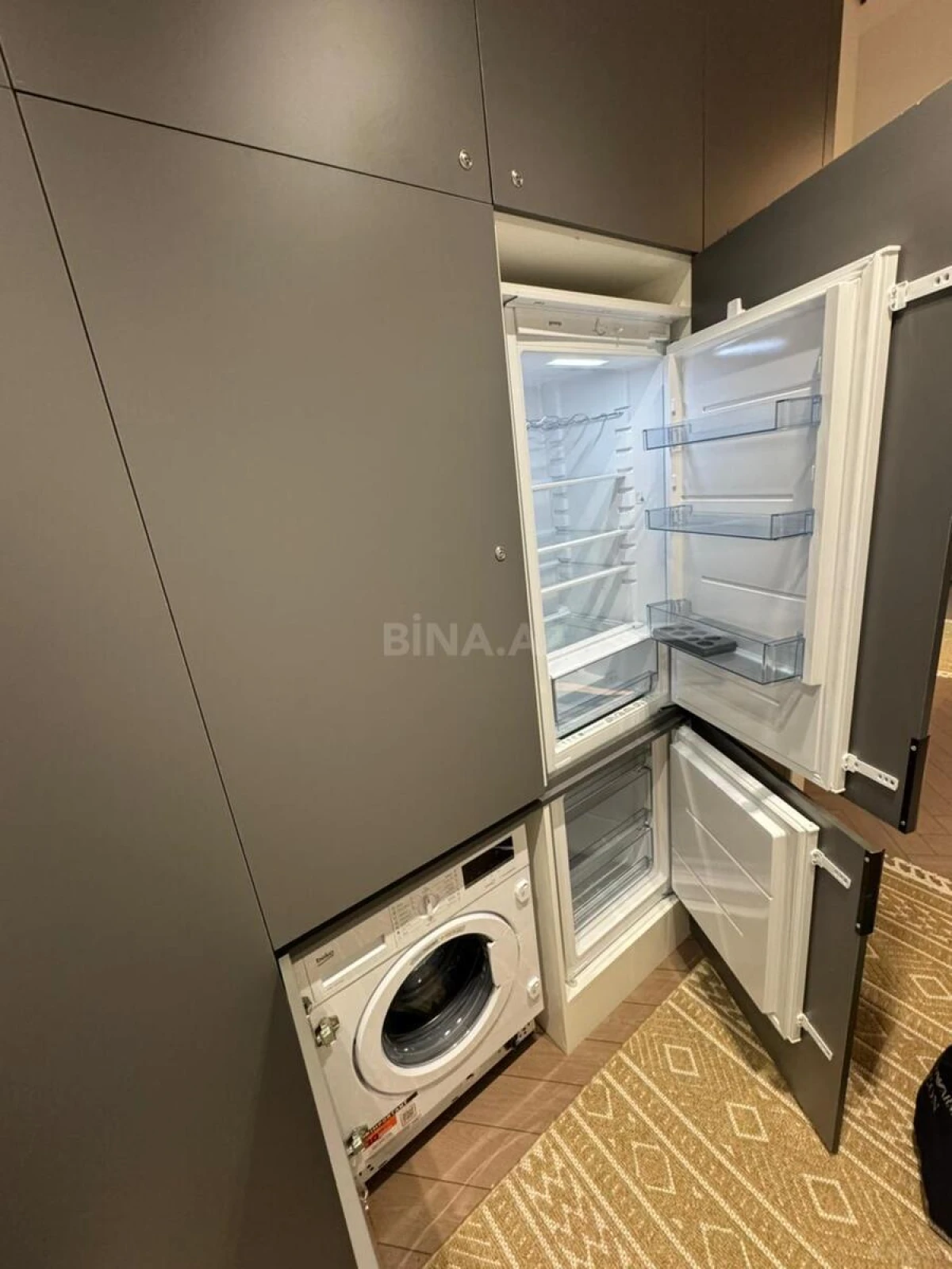 Satılır 1 otaqlı mənzil 58 m²
