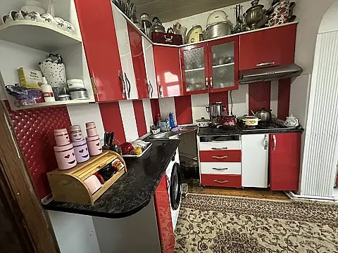 Satılır 2 otaqlı mənzil 55 m²