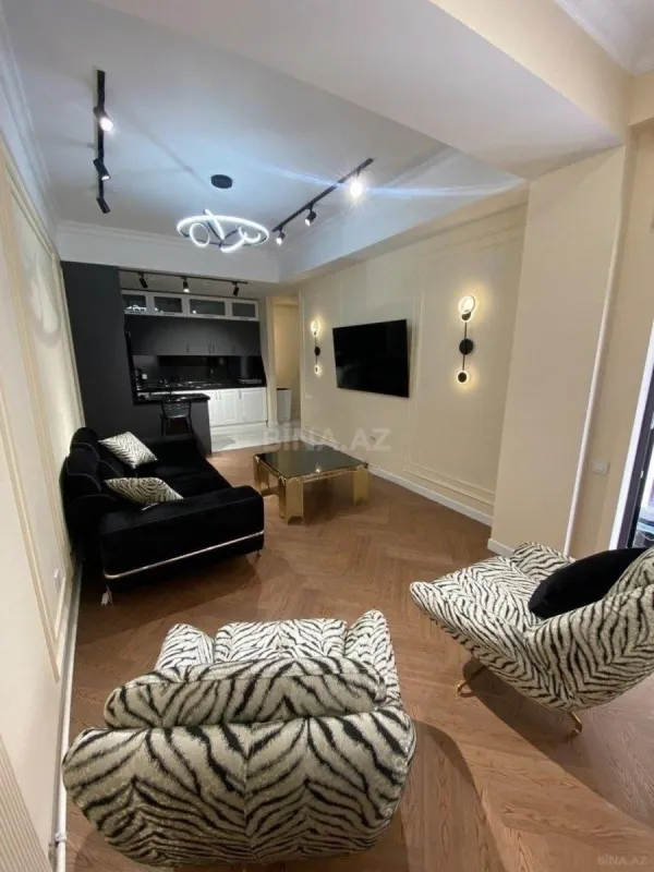 Kirayə verilir 3 otaqlı mənzil 100 m²