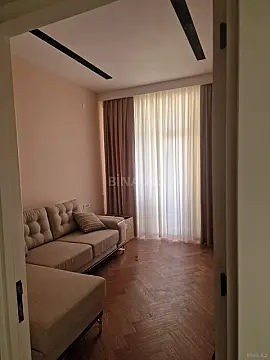 Kirayə verilir 3 otaqlı mənzil 100 m²