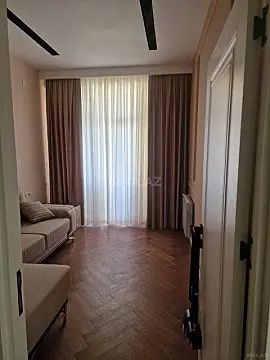 Kirayə verilir 3 otaqlı mənzil 100 m²