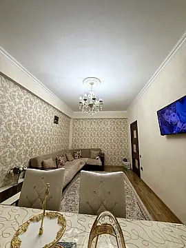 Satılır 2 otaqlı mənzil 65 m²