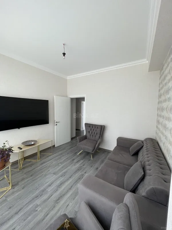 Satılır 2 otaqlı mənzil 52.9 m²
