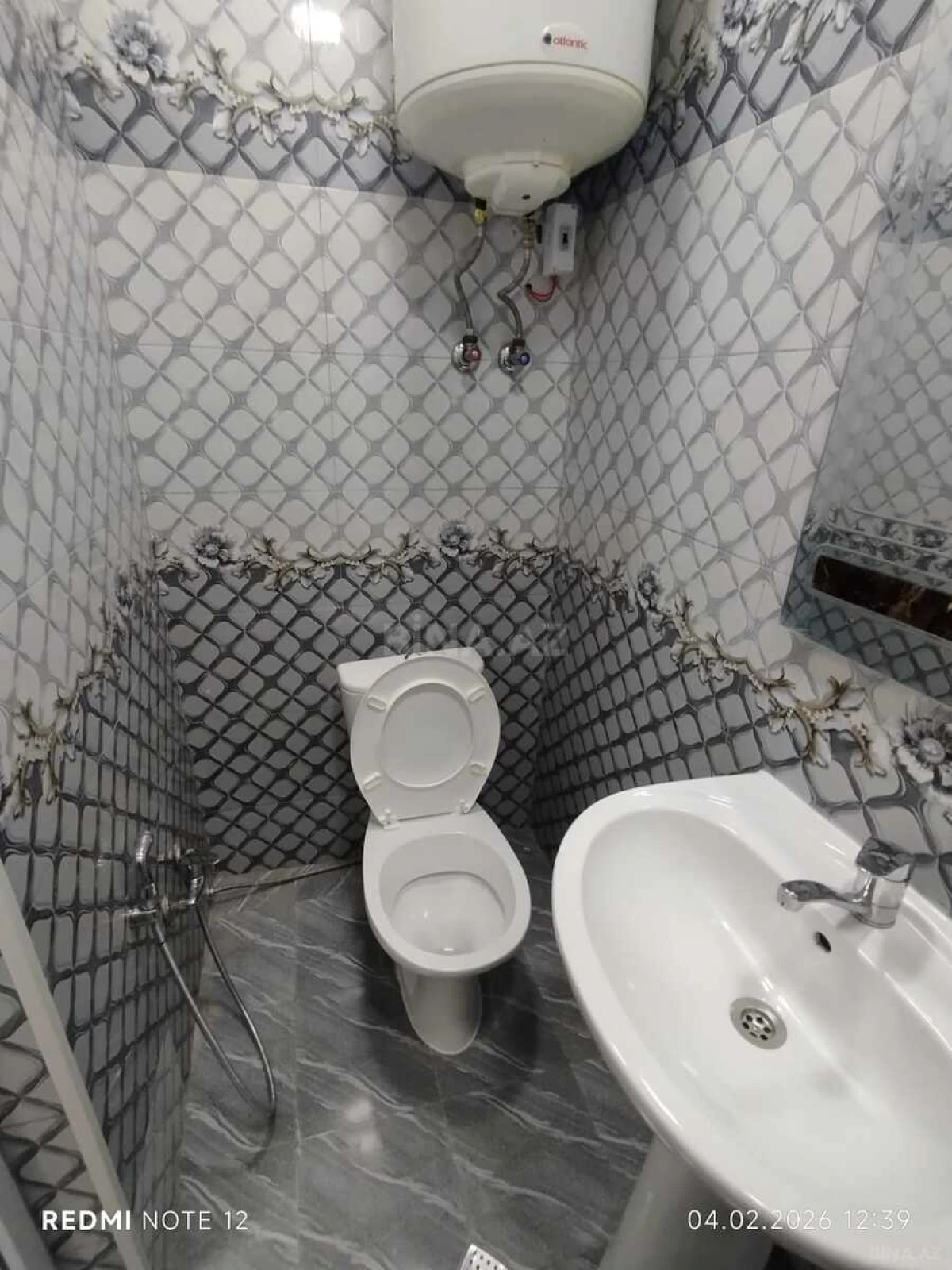 Satılır 3 otaqlı mənzil 54 m²