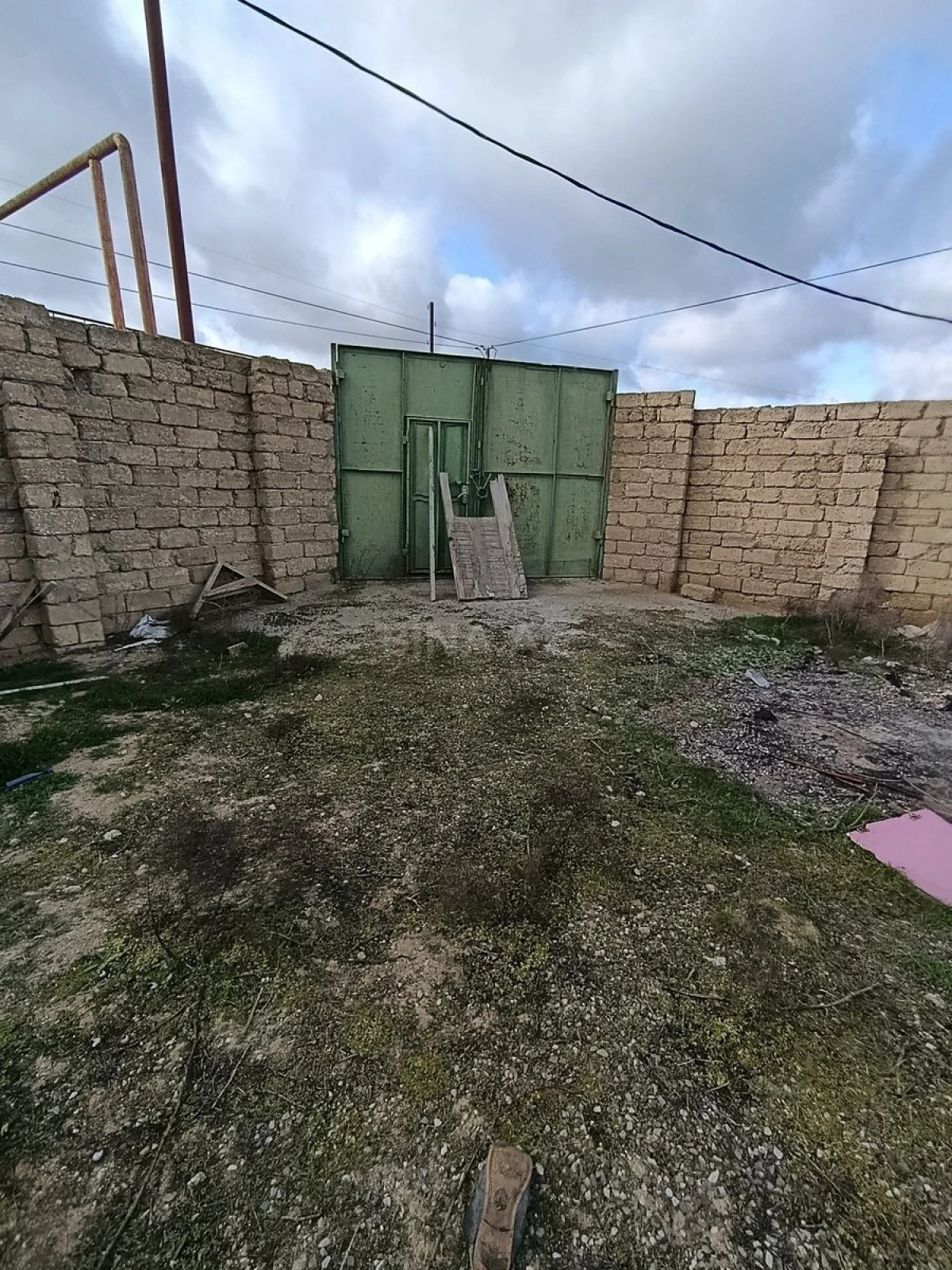 Satılır obyekt 14 m²