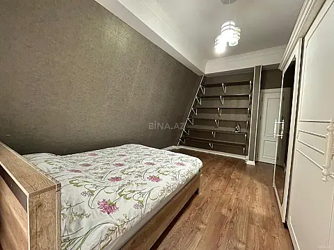 Kirayə verilir 4 otaqlı mənzil 150 m²