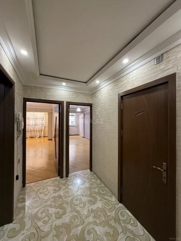 Satılır 2 otaqlı mənzil 65 m²