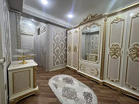 Kirayə verilir 2 otaqlı mənzil 75 m²