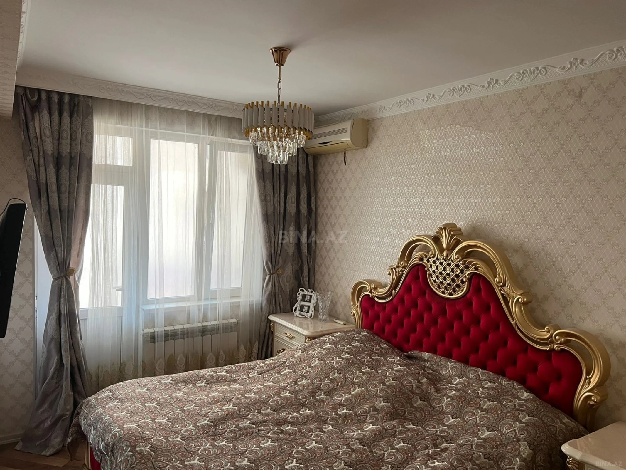 Kirayə verilir 2 otaqlı mənzil 75 m²