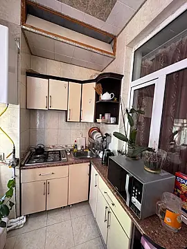 Satılır 1 otaqlı mənzil 51 m²