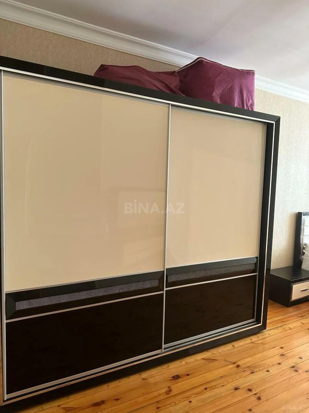 Kirayə verilir 3 otaqlı mənzil 99 m²