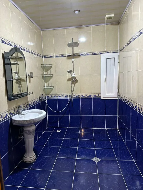 Kirayə verilir 3 otaqlı mənzil 99 m²