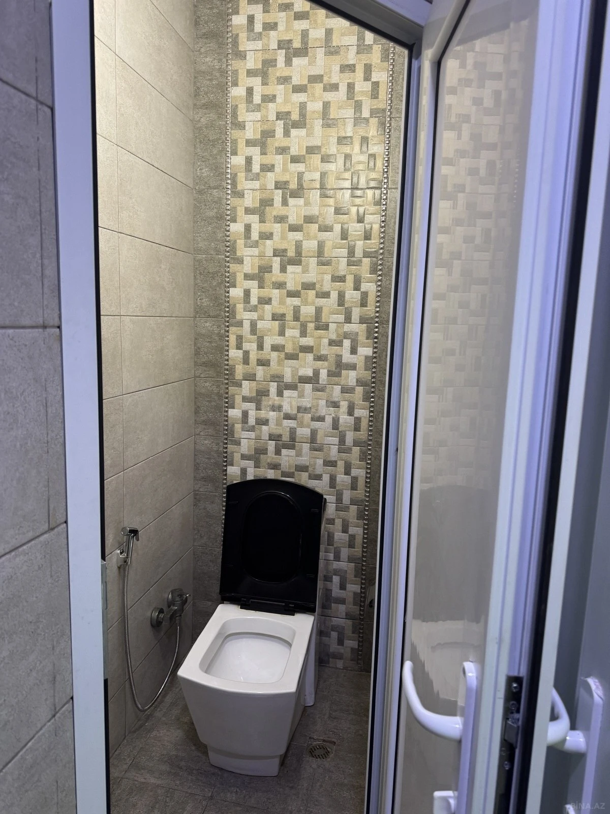 Kirayə verilir obyekt 260 m²