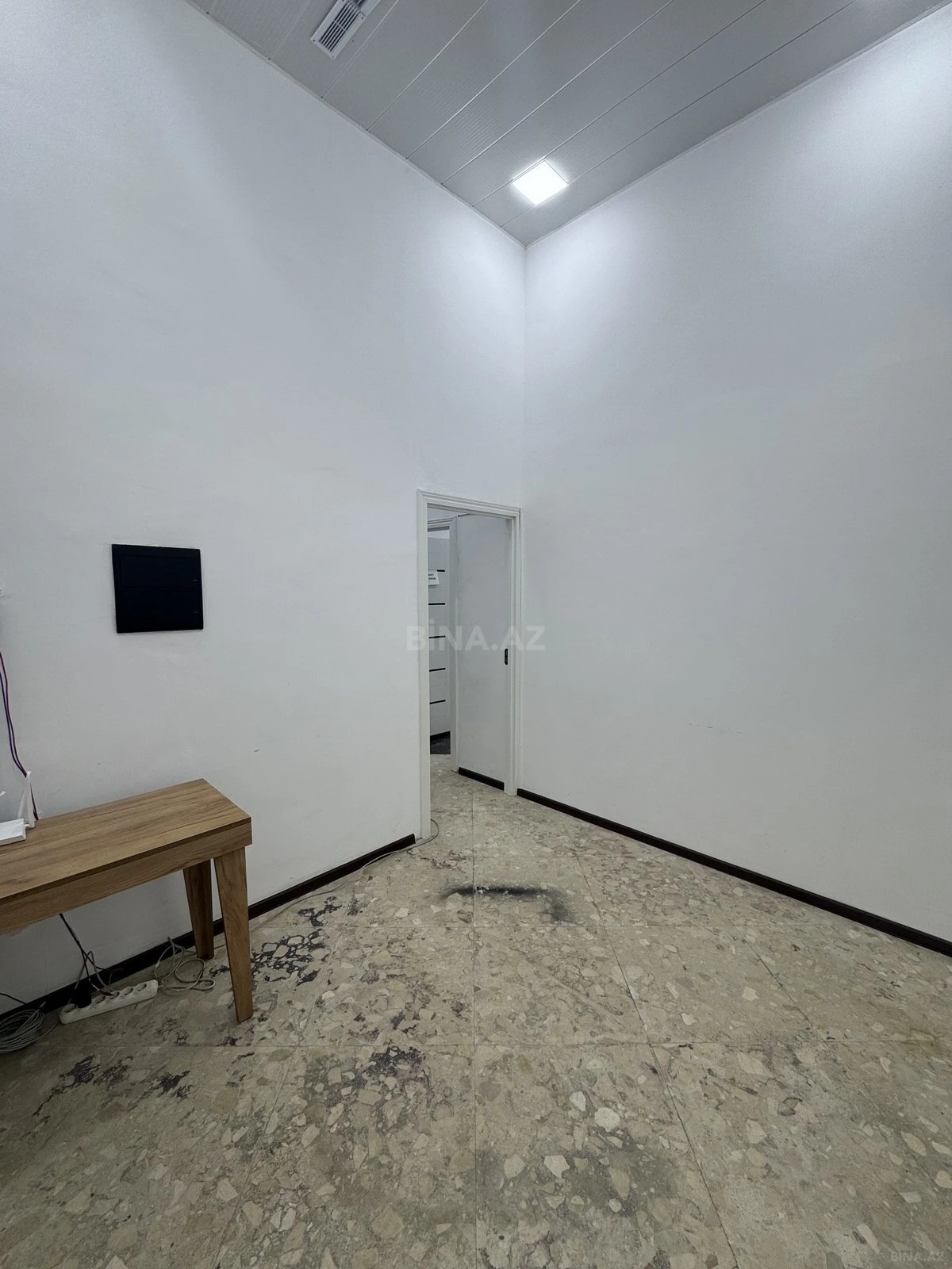 Kirayə verilir obyekt 260 m²