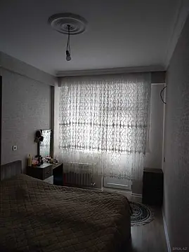 Satılır 2 otaqlı mənzil 63 m²