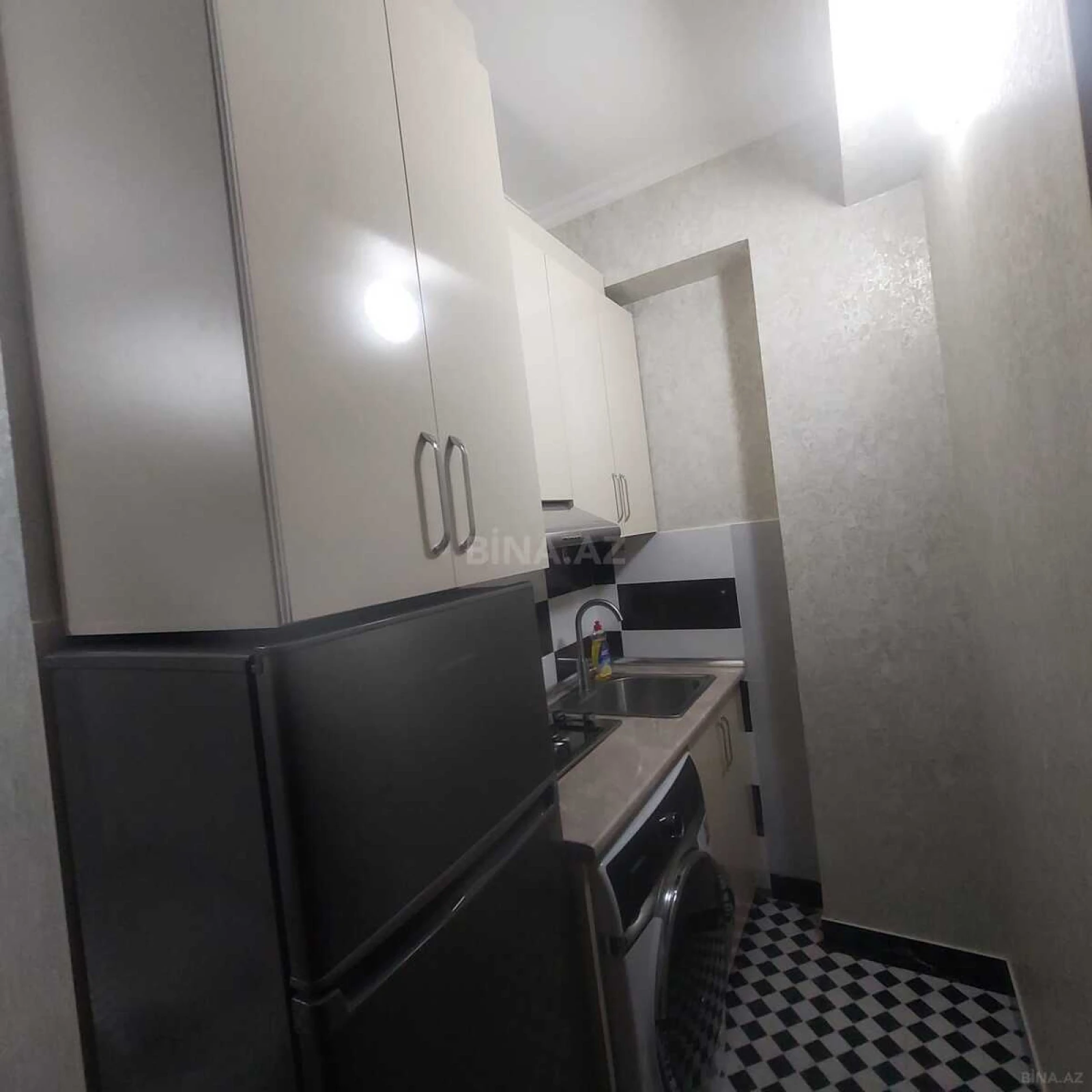 Kirayə verilir 2 otaqlı mənzil 54 m²