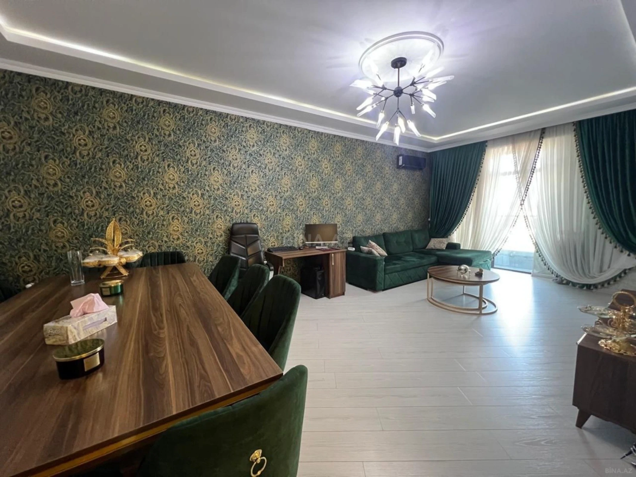 Satılır 2 otaqlı mənzil 105 m²