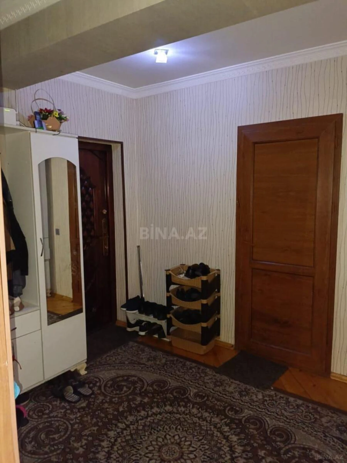 Satılır 3 otaqlı mənzil 103 m²