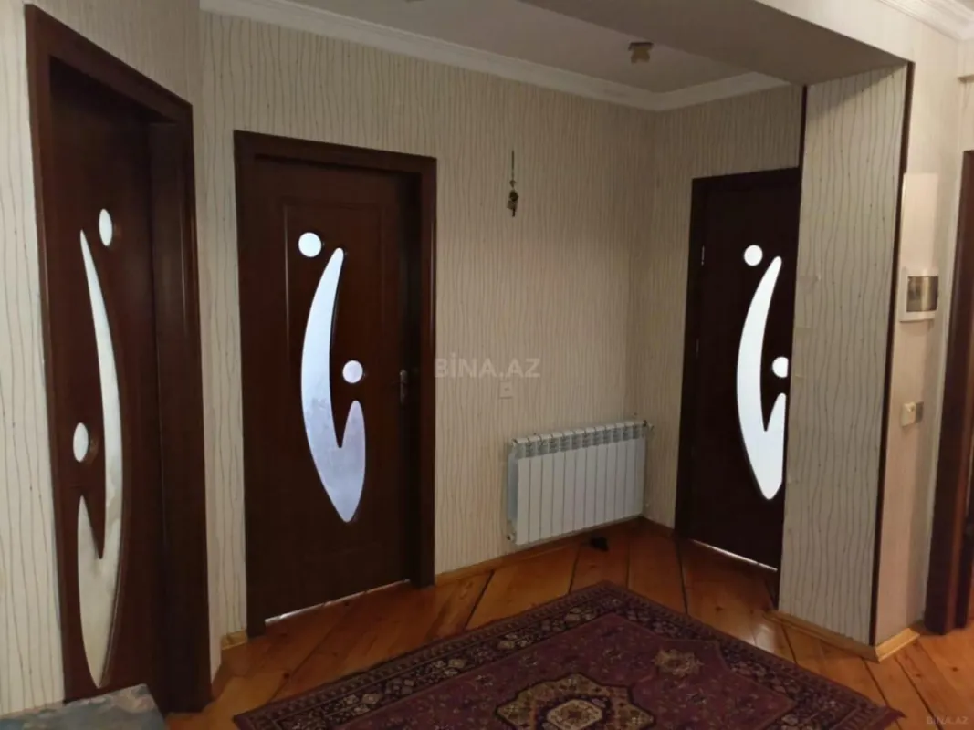 Satılır 3 otaqlı mənzil 103 m²
