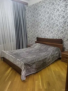 Satılır 3 otaqlı mənzil 73 m²