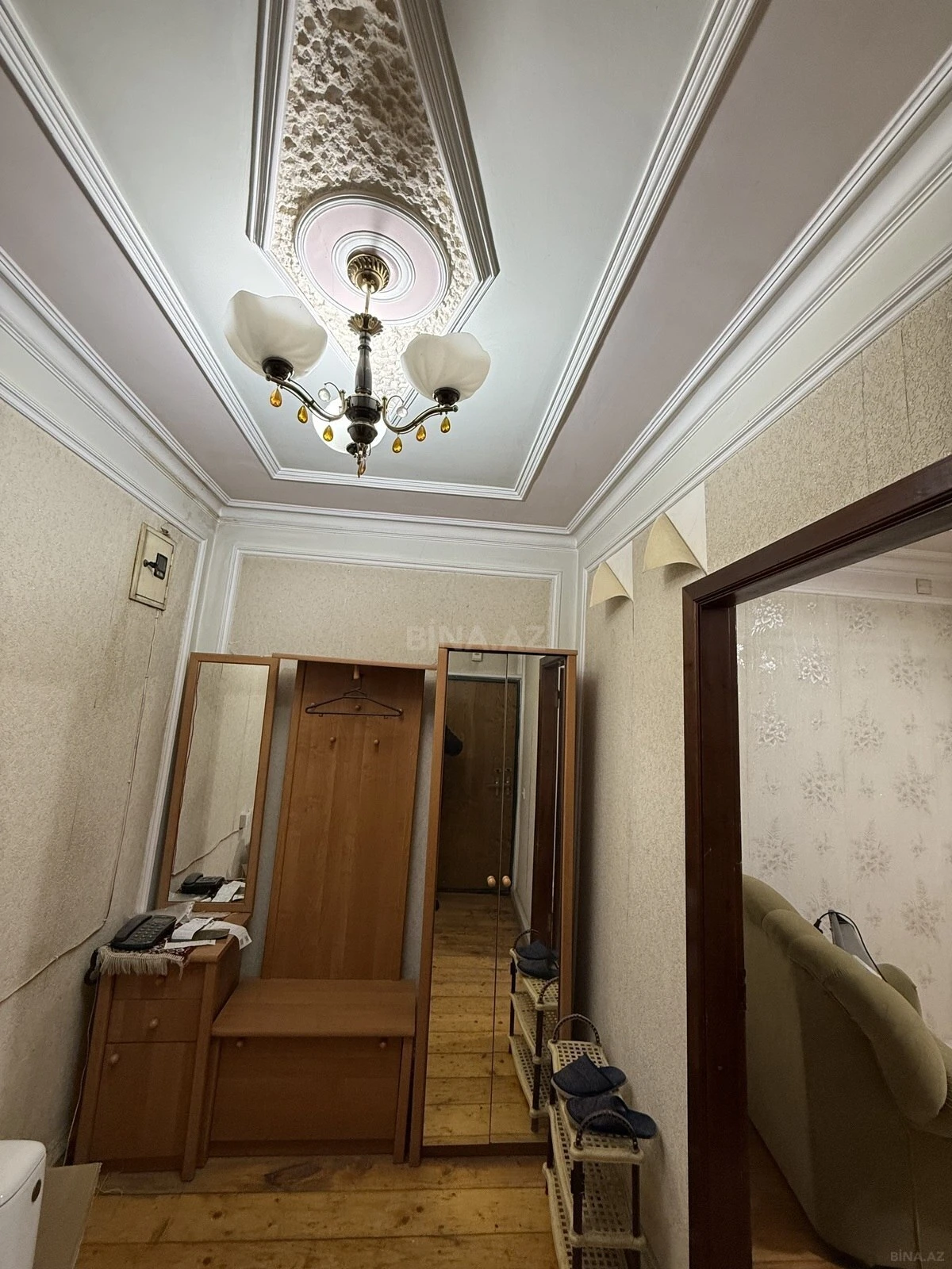 Kirayə verilir 2 otaqlı mənzil 75 m²