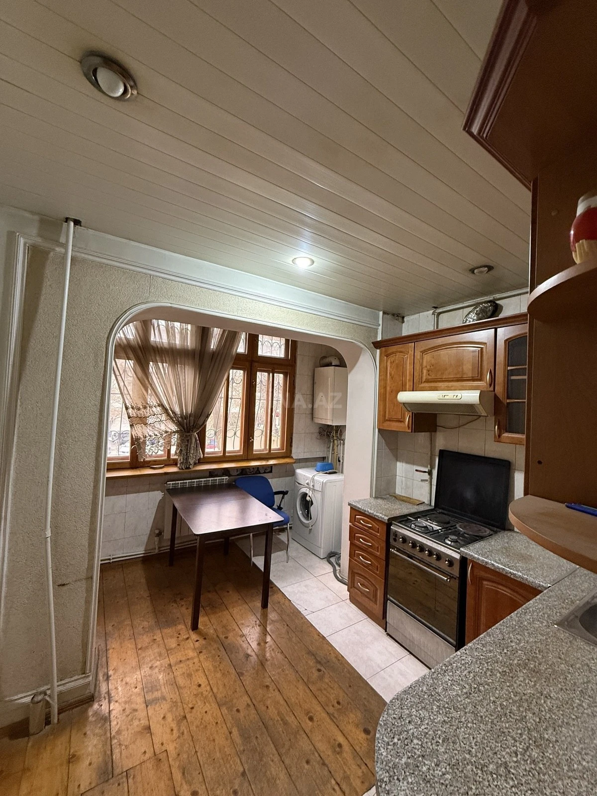 Kirayə verilir 2 otaqlı mənzil 75 m²