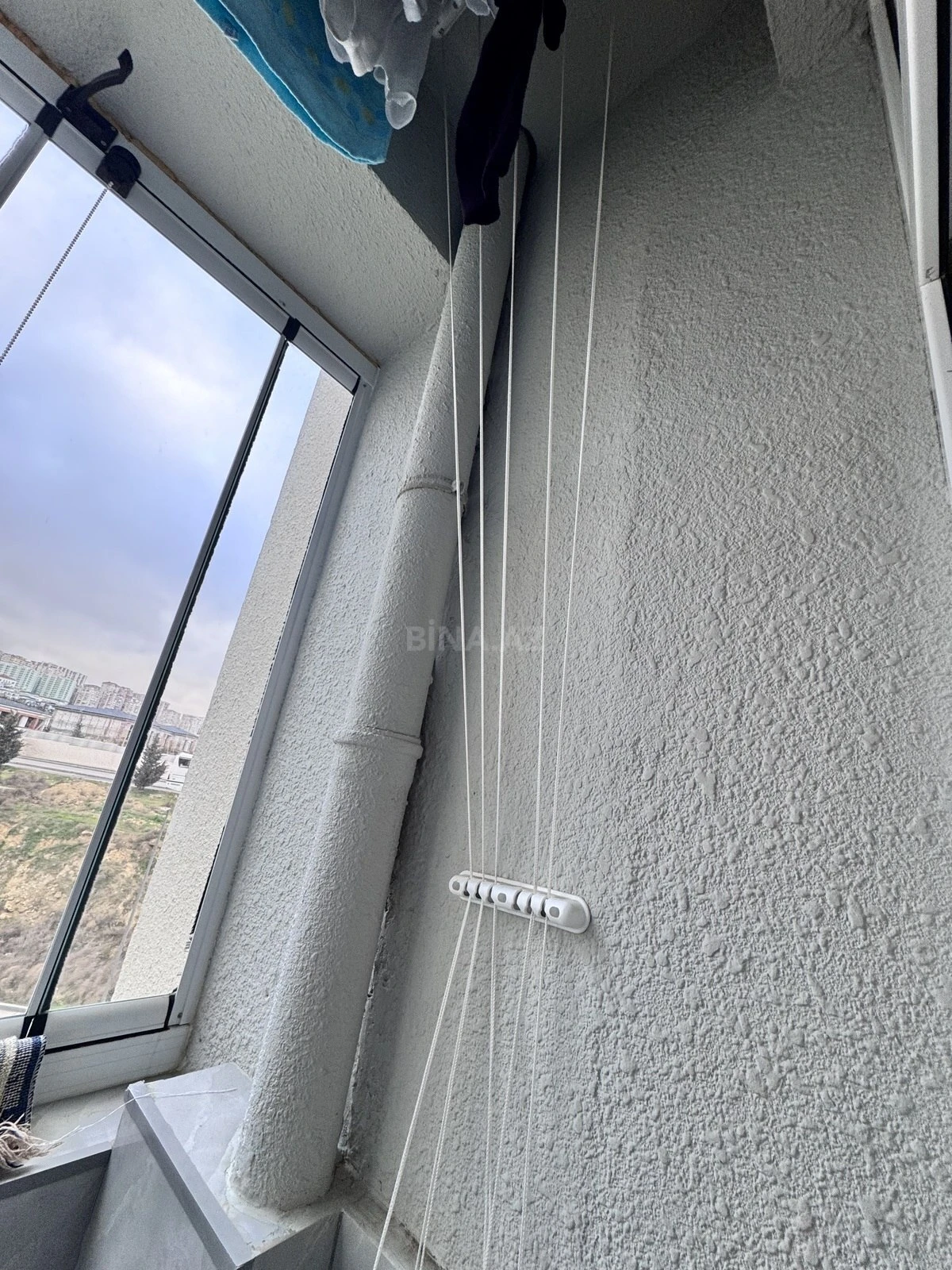 Satılır 3 otaqlı mənzil 83 m²