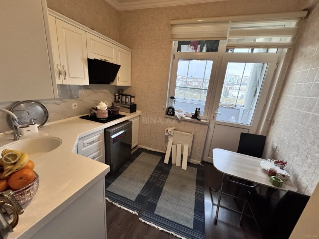 Satılır 3 otaqlı mənzil 83 m²