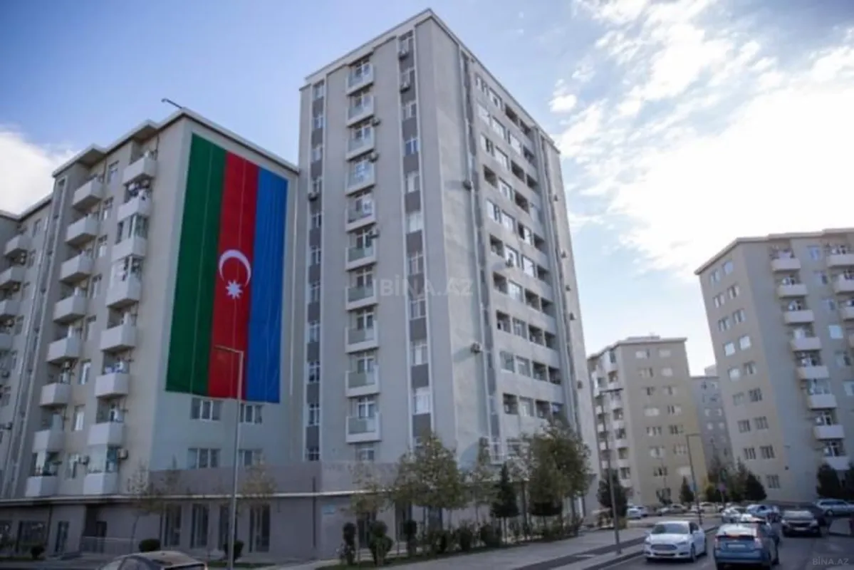 Satılır 3 otaqlı mənzil 83 m²