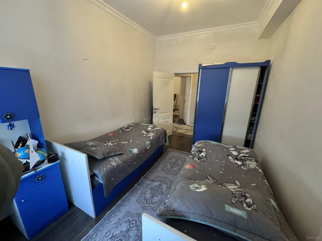 Satılır 3 otaqlı mənzil 83 m²