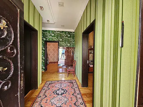 Satılır 4 otaqlı həyət evi 170 m²