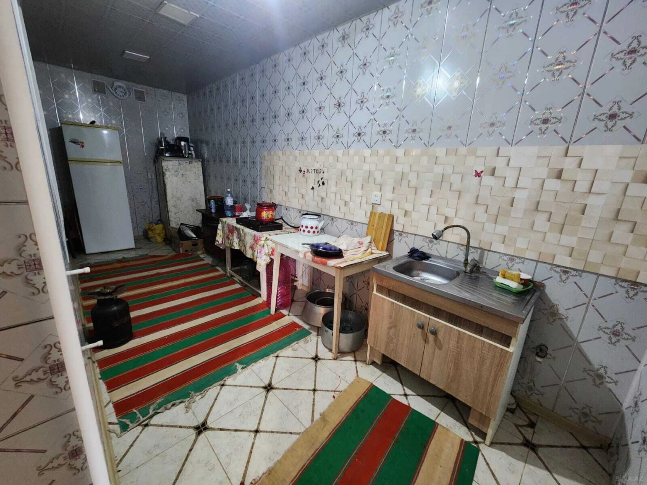 Satılır 4 otaqlı həyət evi 170 m²