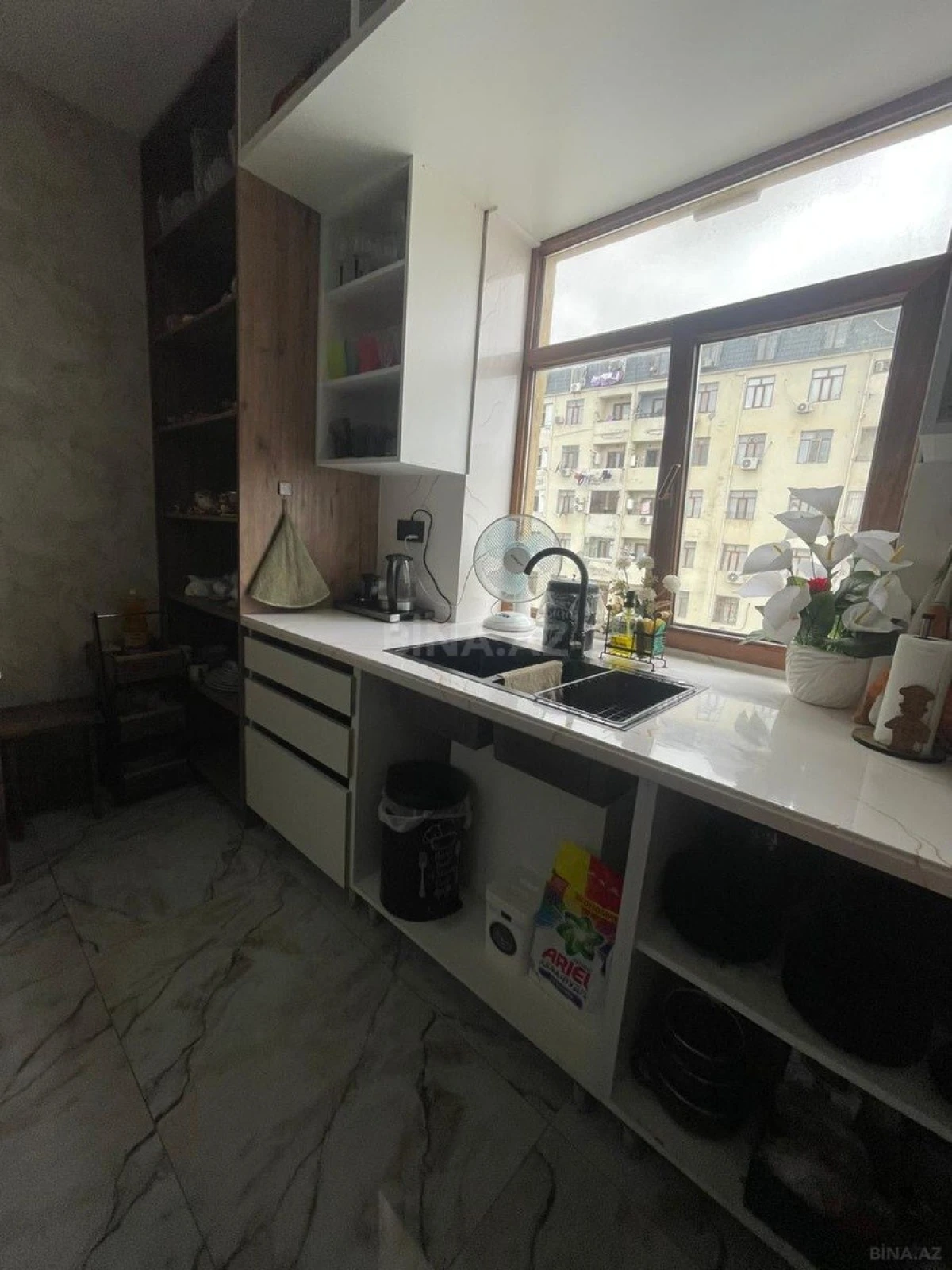 Satılır 3 otaqlı mənzil 71 m²