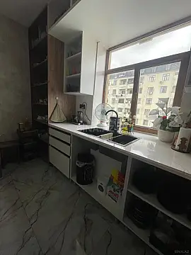 Satılır 3 otaqlı mənzil 71 m²