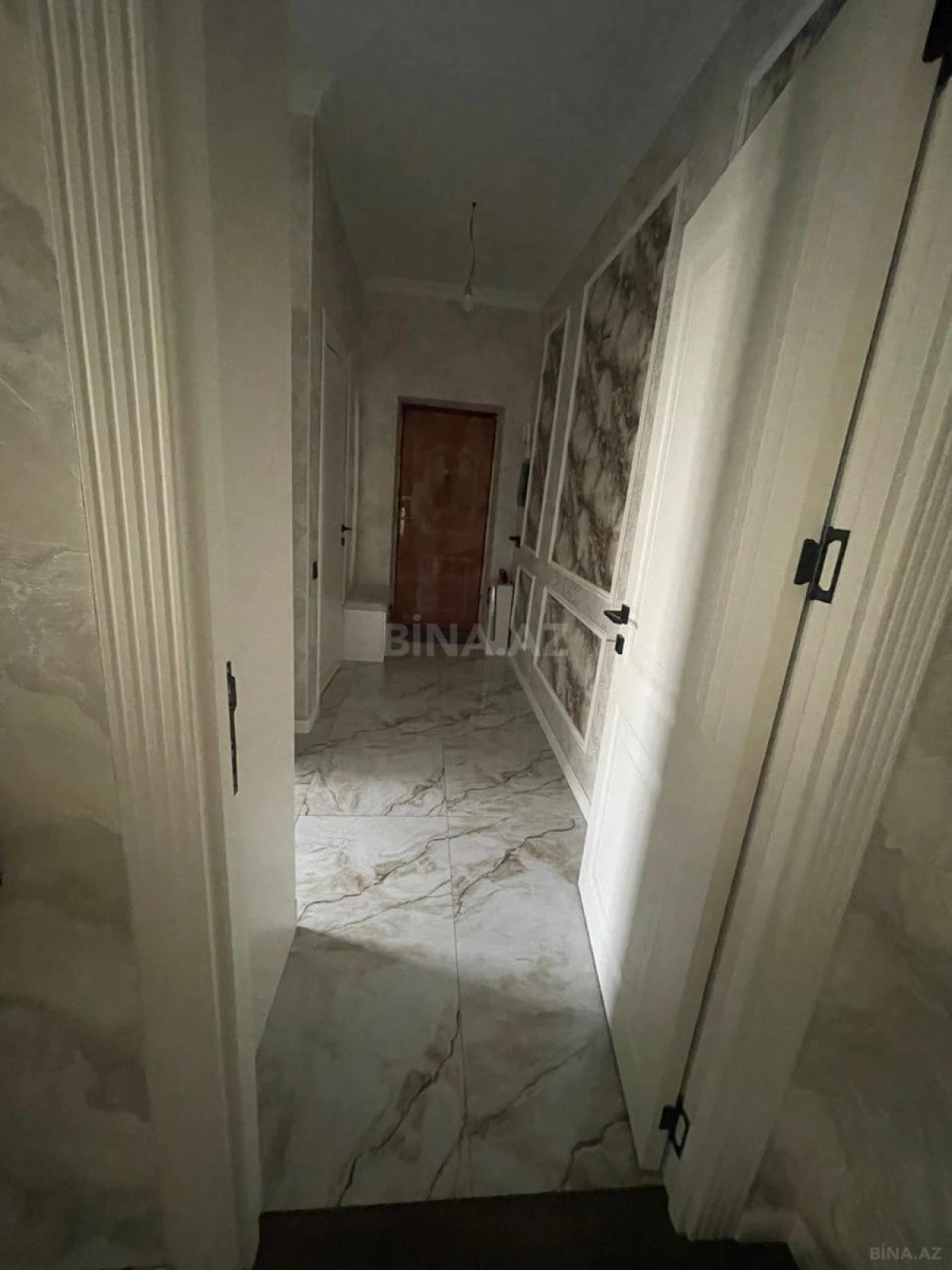 Satılır 3 otaqlı mənzil 71 m²