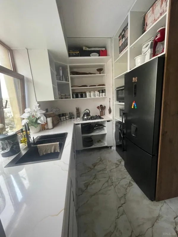 Satılır 3 otaqlı mənzil 71 m²