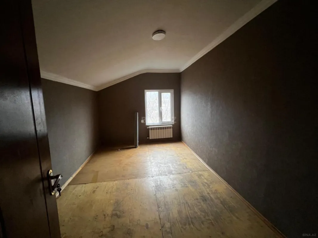 Satılır 5 otaqlı həyət evi 120 m²