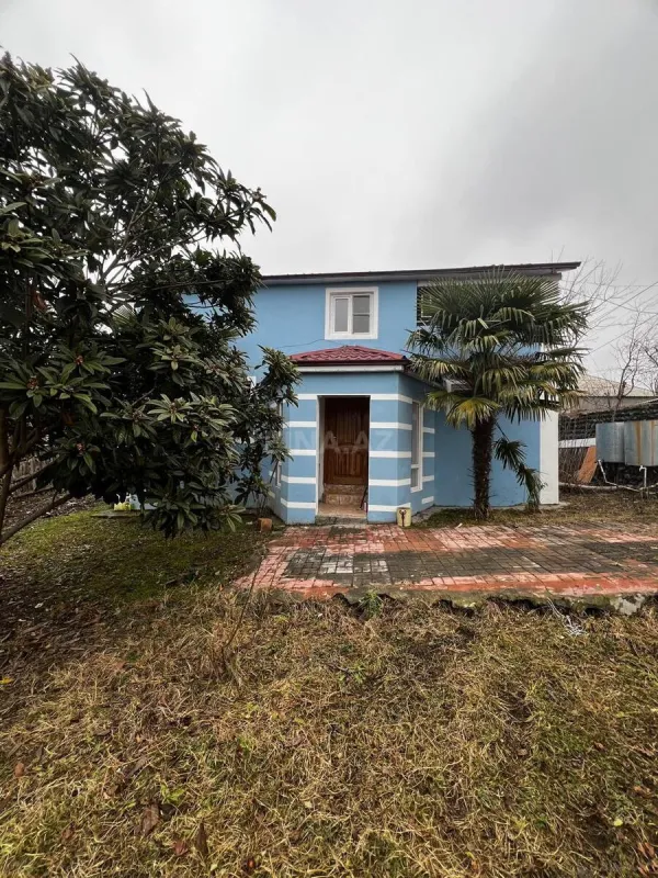 Satılır 5 otaqlı həyət evi 120 m²