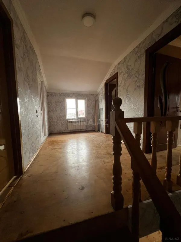 Satılır 5 otaqlı həyət evi 120 m²