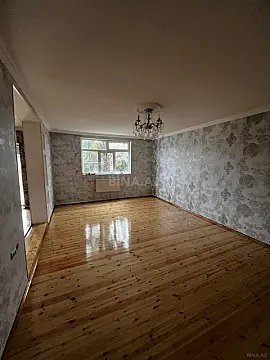 Satılır 5 otaqlı həyət evi 120 m²