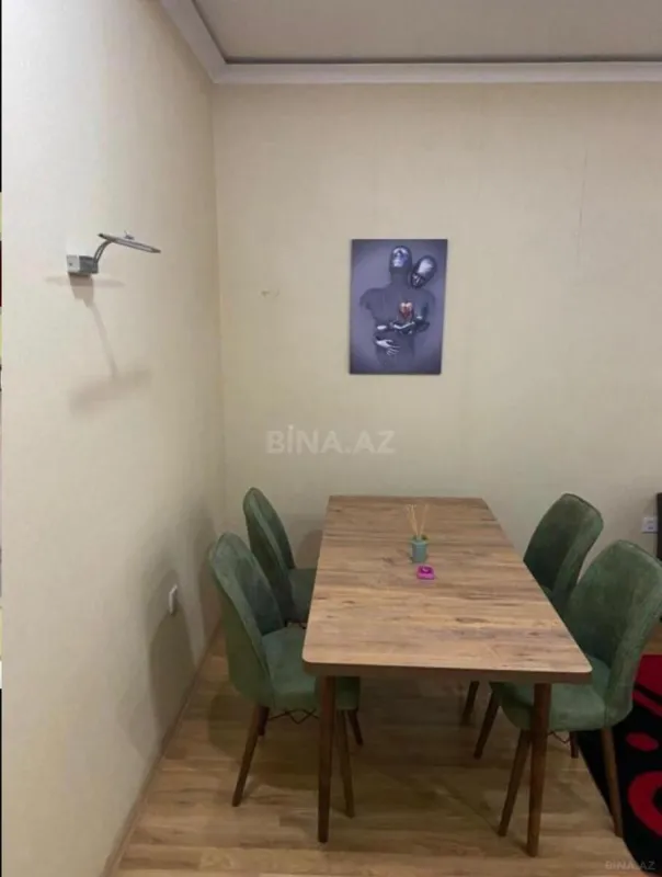 Kirayə verilir 2 otaqlı mənzil 80 m²